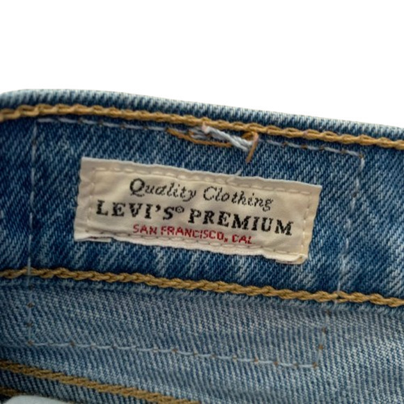LEVI'S Denim High Rise Wedgie Straight Leg Jeans - Picture 12 of 15